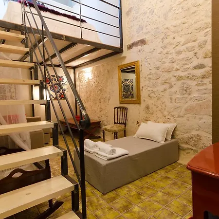 Smaragdi Boutique 4*