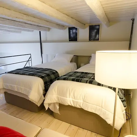 Hotel apartamentowy Smaragdi Boutique