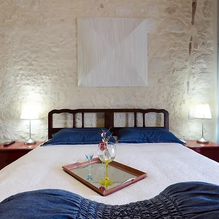 Smaragdi Boutique Апарт-отель 4*