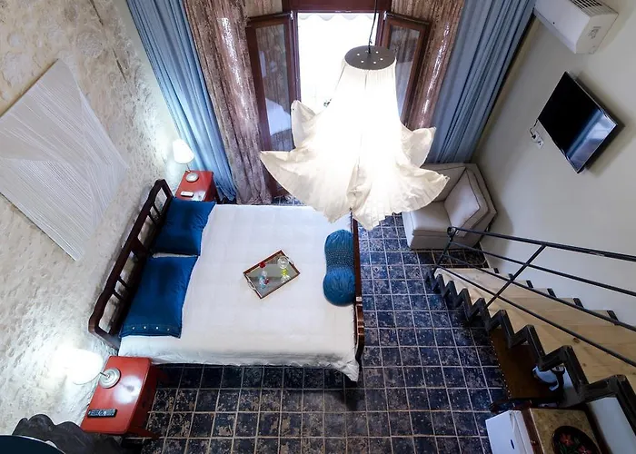 Smaragdi Boutique 4*